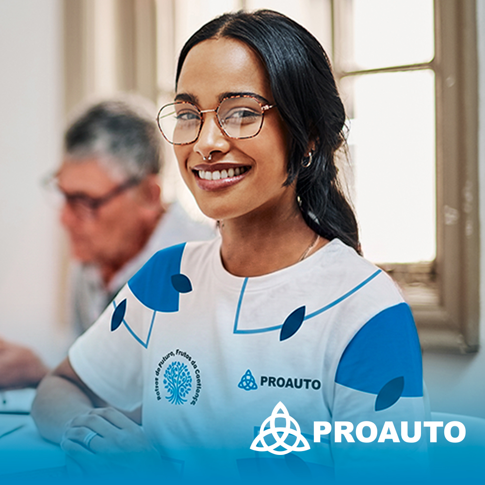 Camiseta Branca Folhas CONEC PROAUTO